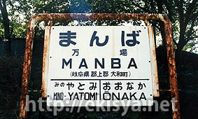 �z������@����w