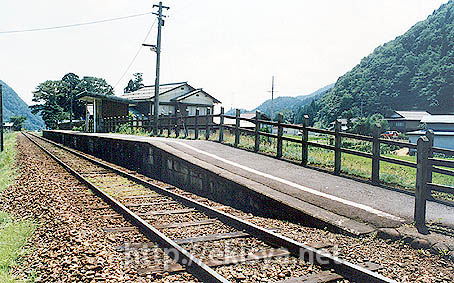 �z������@������w