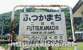 �z������@������w