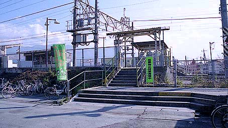 ���R���w