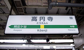 ���~���w