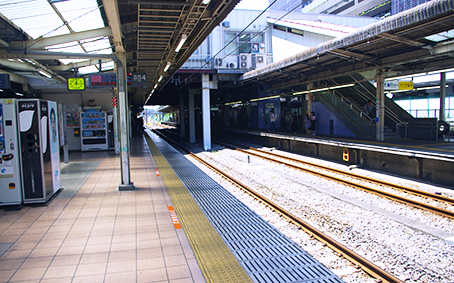 �������w