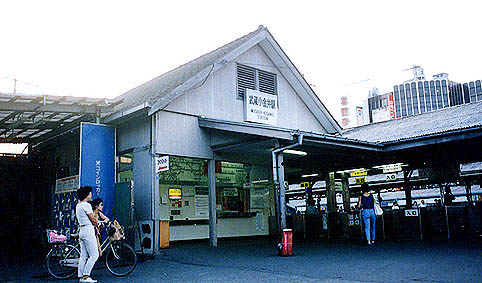 ����������w