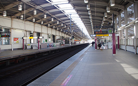 �������w