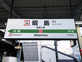 �~�� �����w