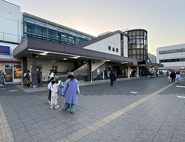 �~�� �����w