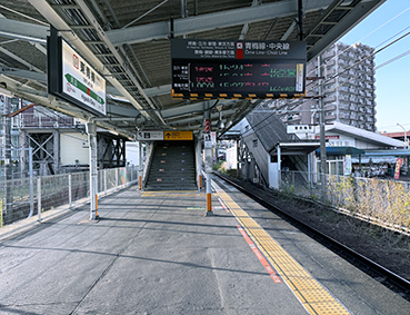 �~�� ���~�w