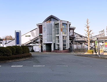 �~�� ���~�w