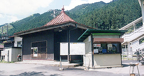 ���w���w��