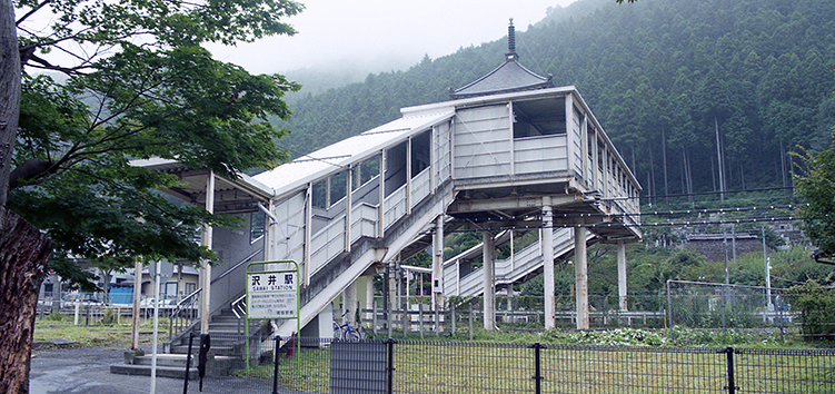 �~�� ���w