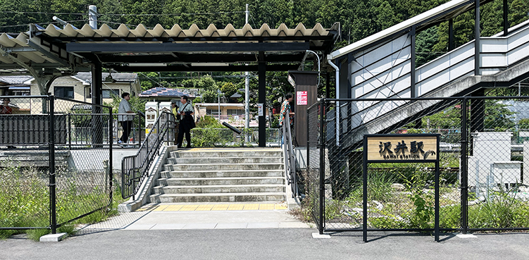 �~�� ���w