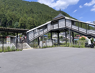 �~�� ���w