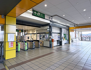 五日市線 秋川駅