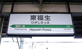 �������w