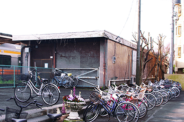 �������w