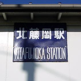 �k�����w