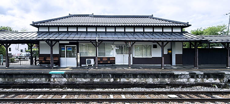 ���C�� �H�����w