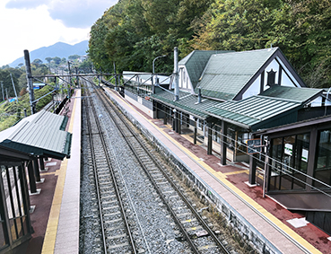 �m��� �H�̉w