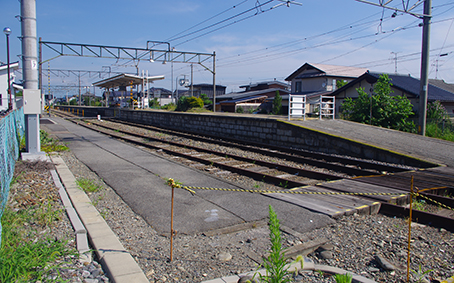 ����s��w