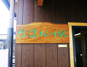 �M�Z����w