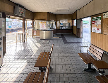 �R�z�� ����w