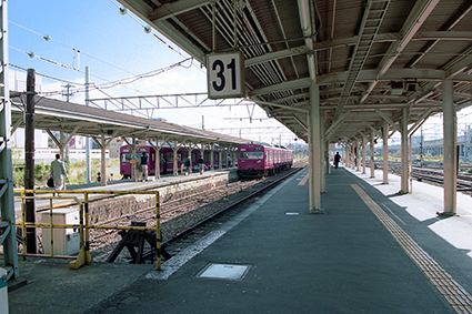 �P�H�w���d�A���z�[��