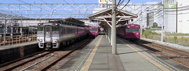 �P�H�w���d�A���z�[��