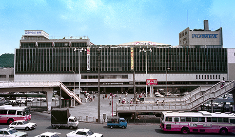 �L���w���w�r��