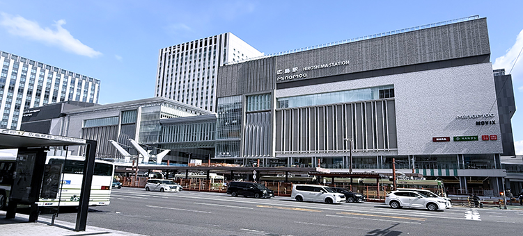 �R�z�� �L���w