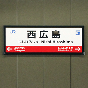 ���L���w