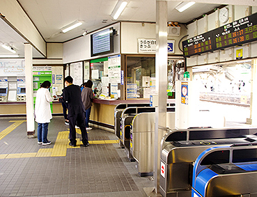 �������w