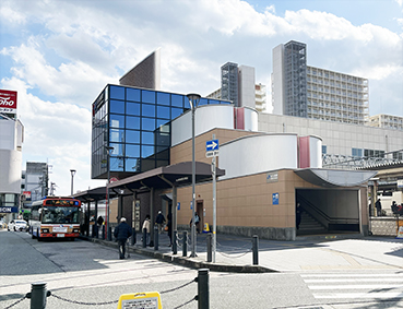 �R�z�� ��v�ۉw