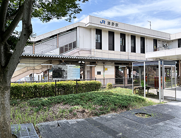 �R�z�� ����w