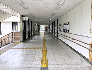 �R�z�� ����w