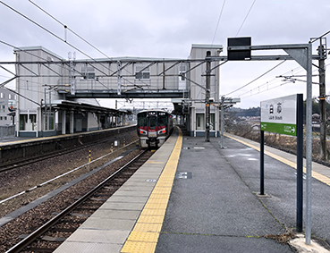 �R�z�� ���s�w