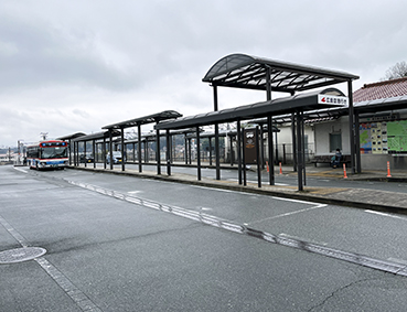 �R�z�� ���s�w