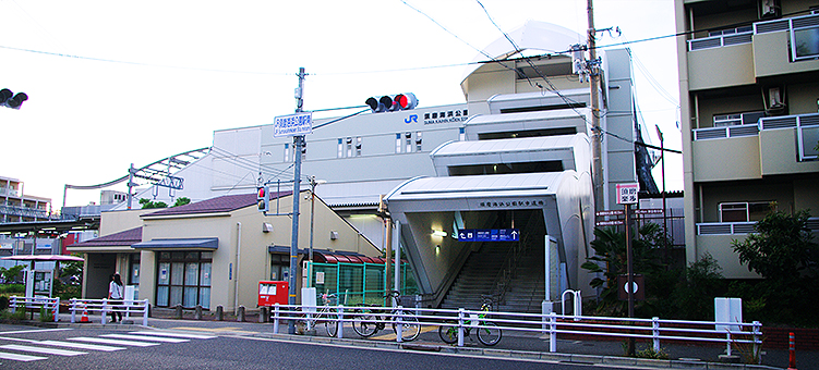 �{���C�l�����w