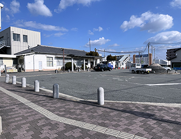 �R�z�� ����w