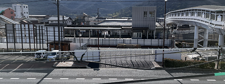 �R�z�� ����w