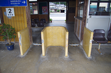 ����]���w