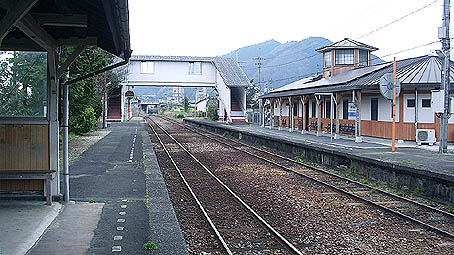 ���엎���w