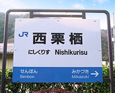 ���I���w