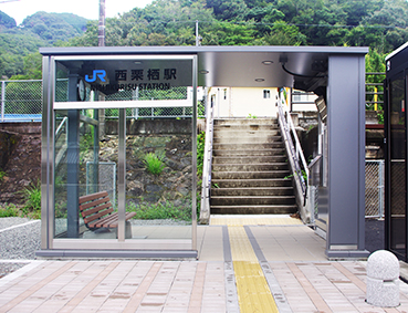 ���I���w