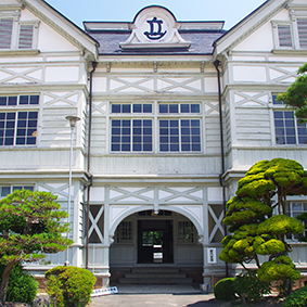 �� �J���q�포�w�Z