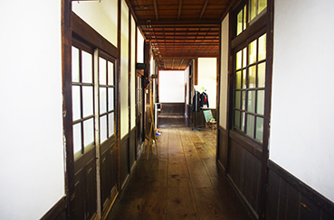 �� �J���q�포�w�Z