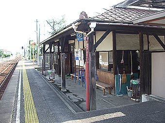 �����w�i�C���O�j