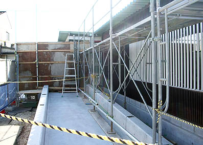 ���O��{�w