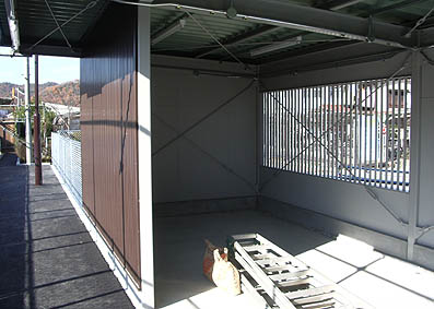 ���O��{�w