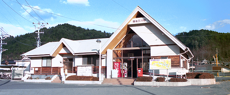 ����O��w