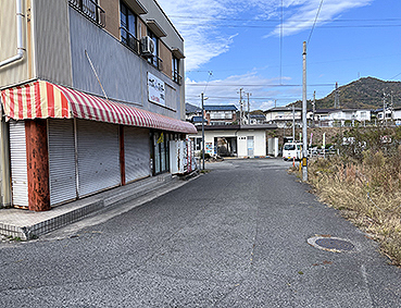 ���� ���w